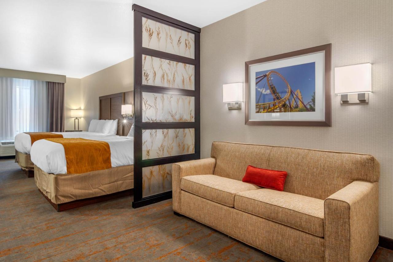 Suite with Two Queen Beds - Accessible/Non-Smoking at Comfort Inn & Suites Brighton Denver NE Medical Center