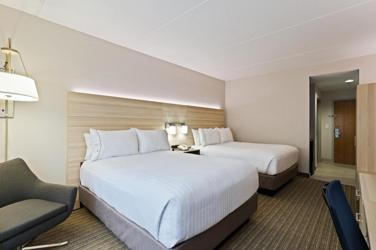 Standard Double Room at Holiday Inn Express Hotel & Suites Inverness by IHG