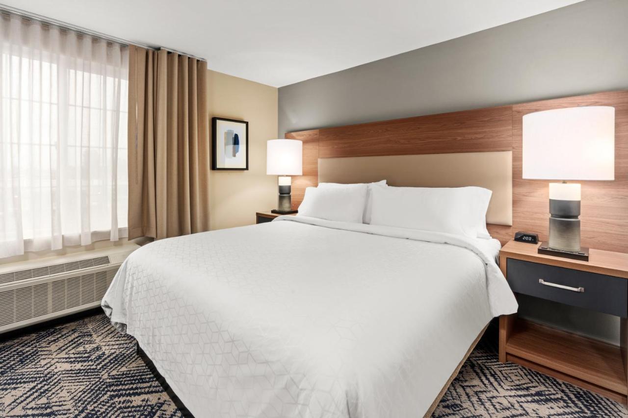| Candlewood Suites Sumner Puyallup Area, an IHG Hotel