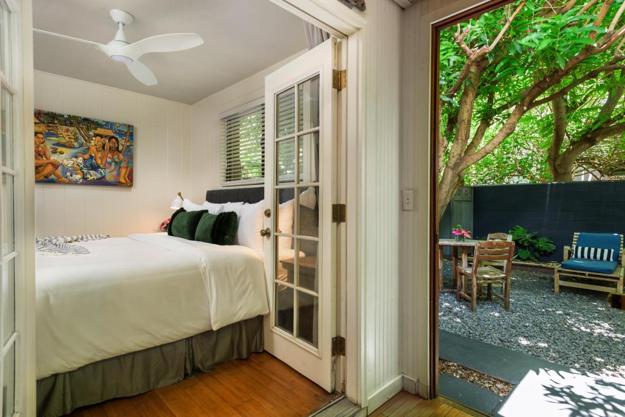 | Paia Inn