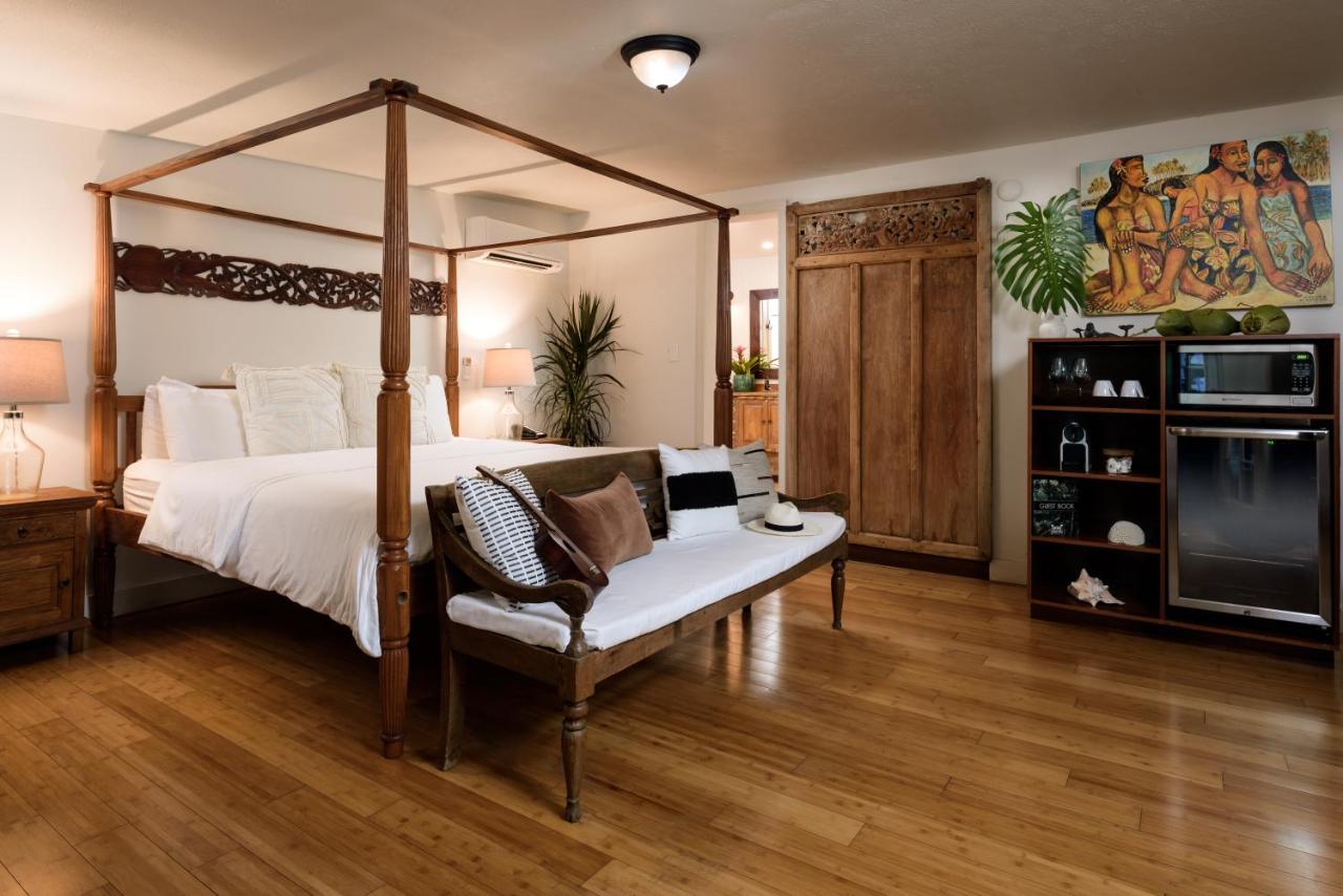 | Paia Inn