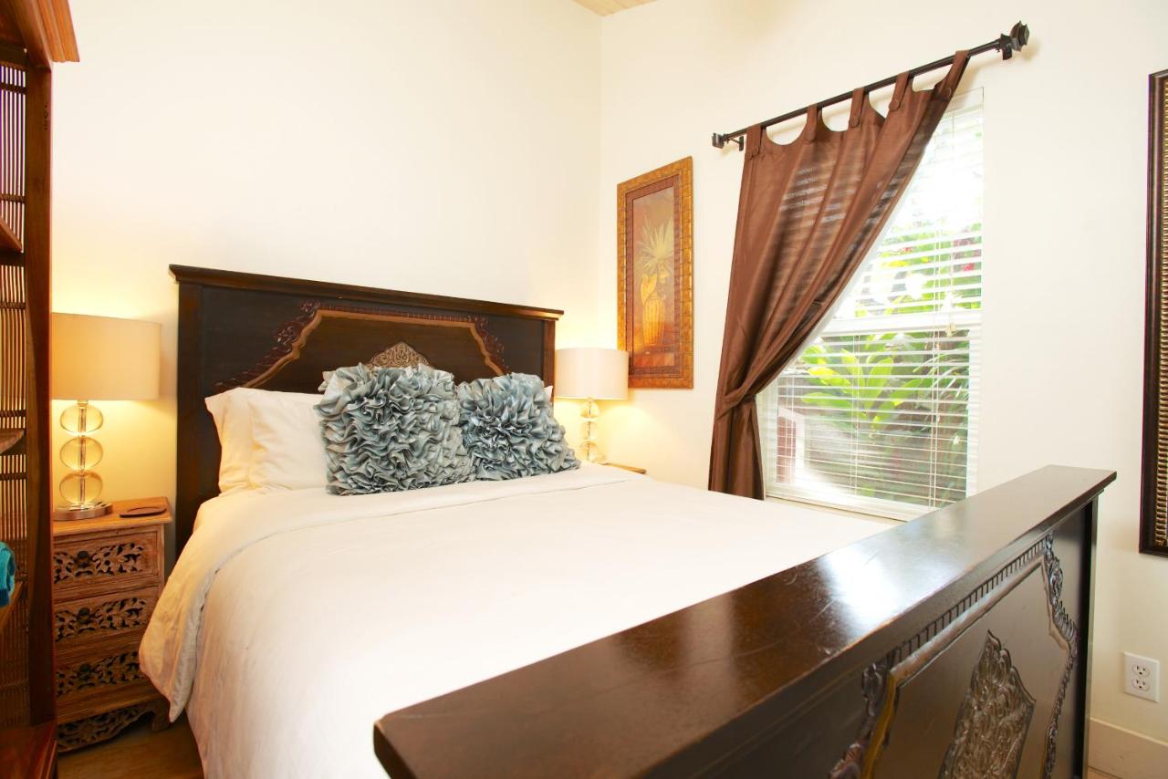| Paia Inn