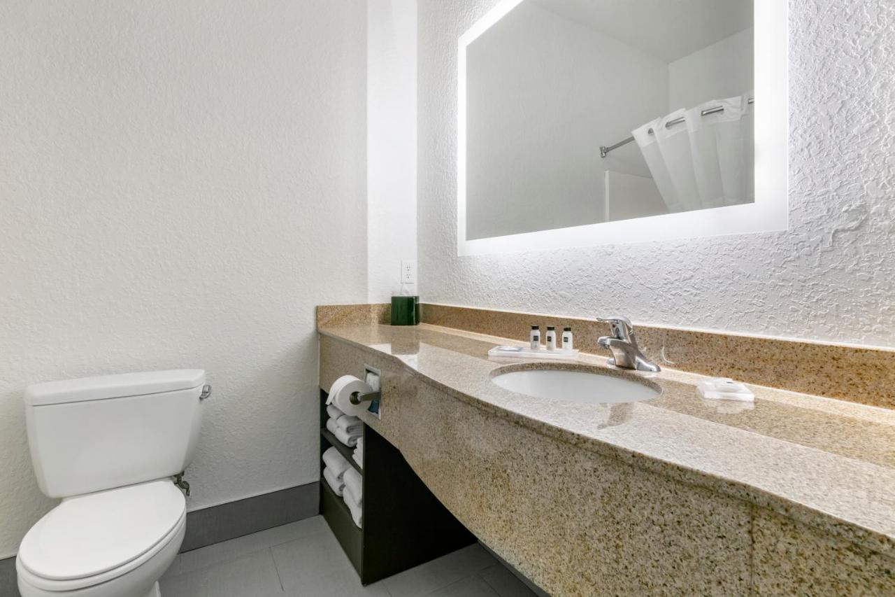 Queen Room with Two Queen Beds - Accessible/Non-Smoking at Clarion Pointe Columbus-Bradley Park