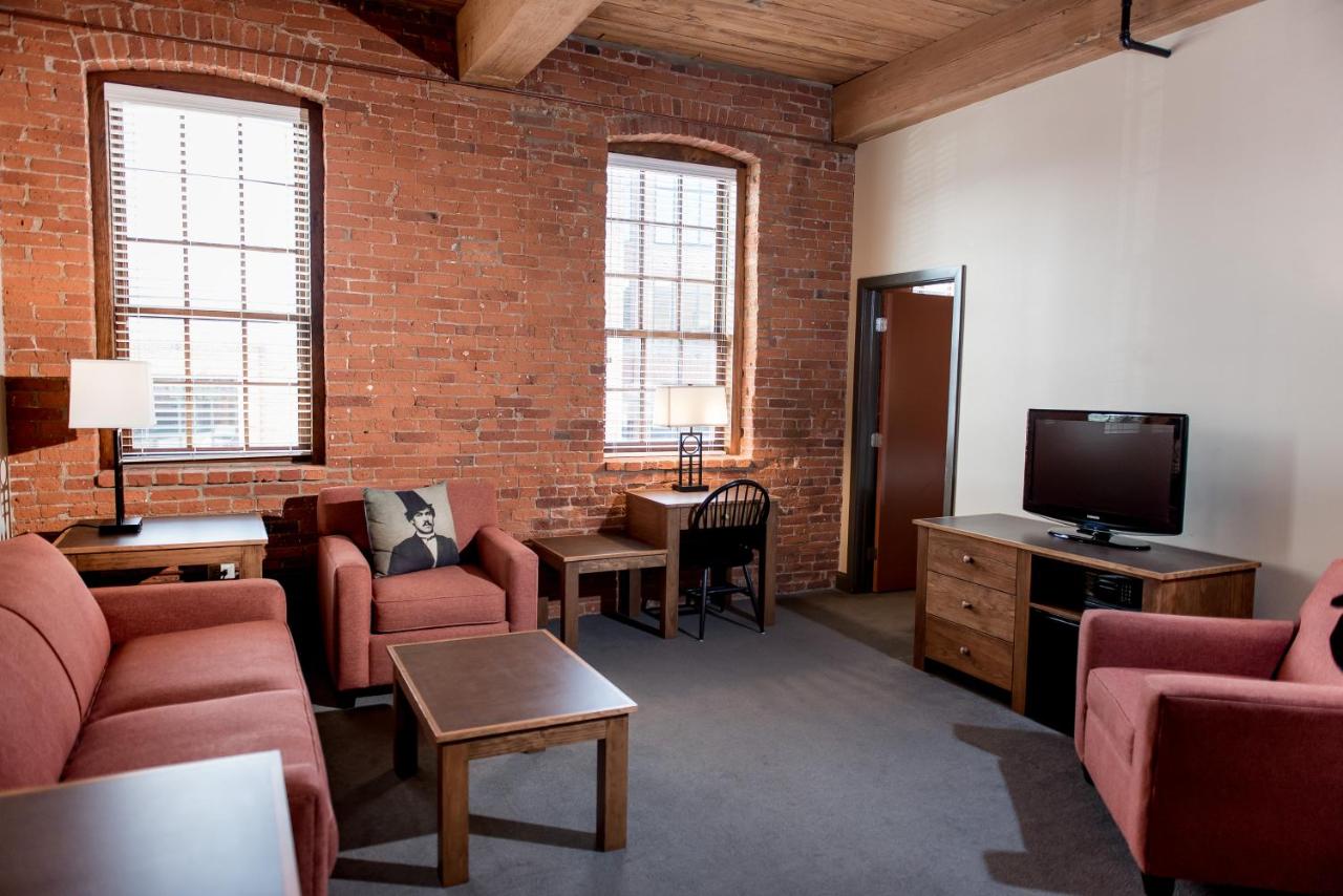 Executive Suite at Cork Factory Hotel Lancaster
