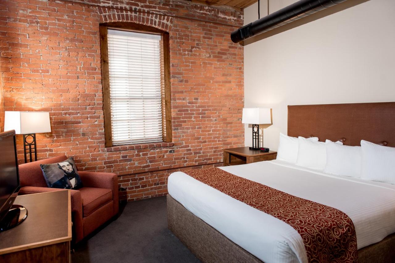 King Room at Cork Factory Hotel Lancaster
