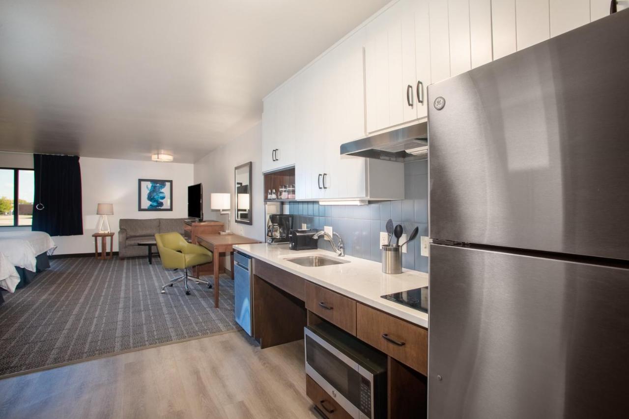 King Studio Suite - Mobility Access Tub/Non-Smoking at Staybridge Suites Sioux Falls Southwest by IHG
