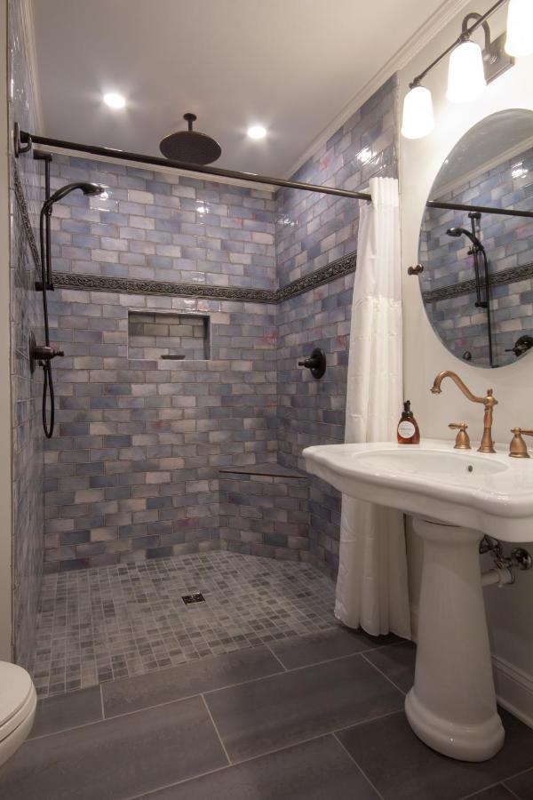 | Belle Louise Historic Guest House