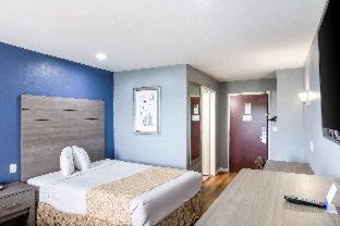 Room #53413224 at Rodeway Inn & Suites Port Arthur - Groves