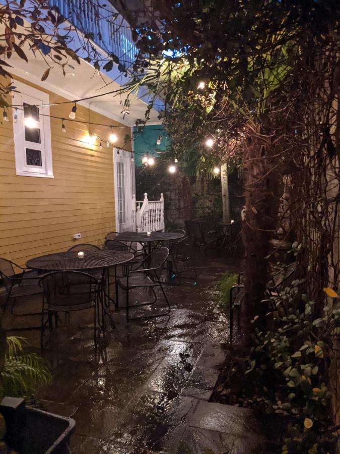  | Balcony Guest House