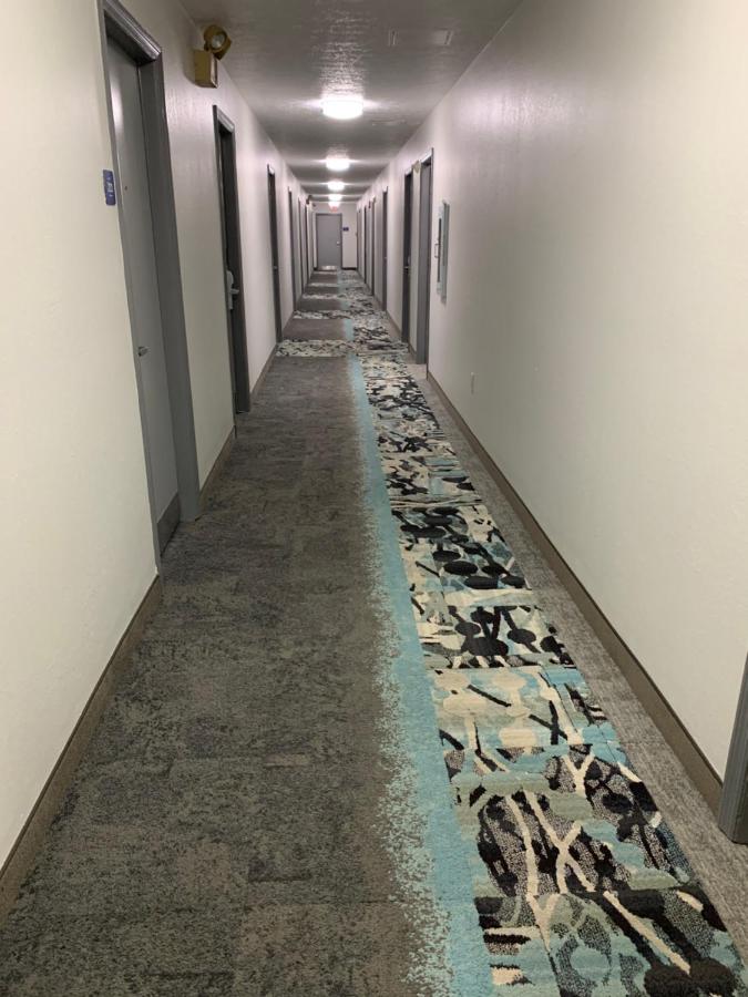 | DuPont Suites - Louisville - St. Matthews