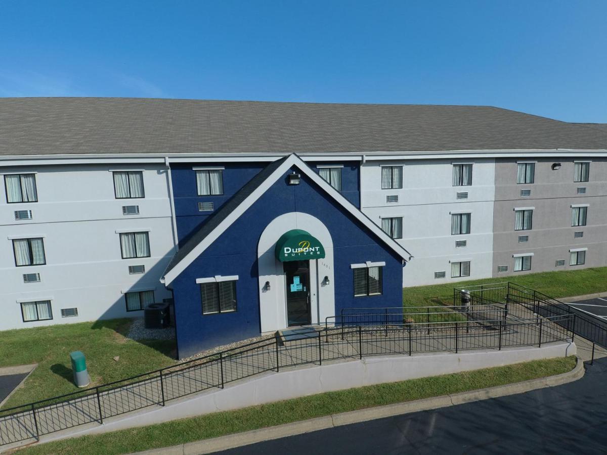 | DuPont Suites - Louisville - St. Matthews