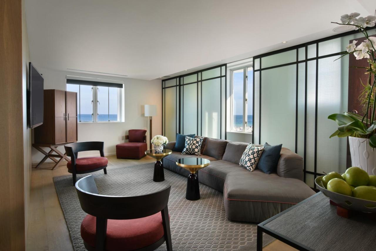 Victoria Penthouse Suite at Hotel Victor