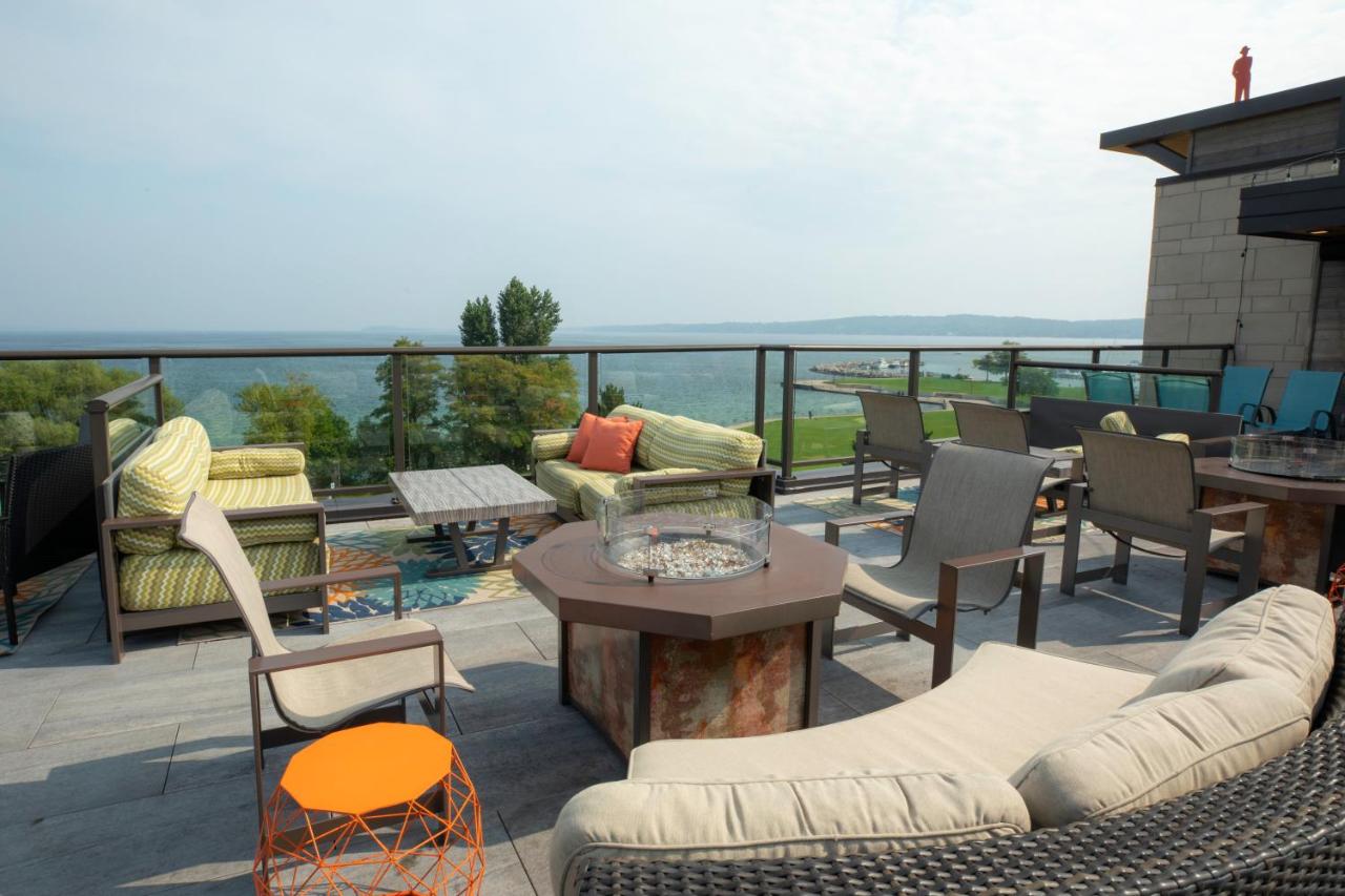 | Hotel Indigo Traverse City, an IHG Hotel