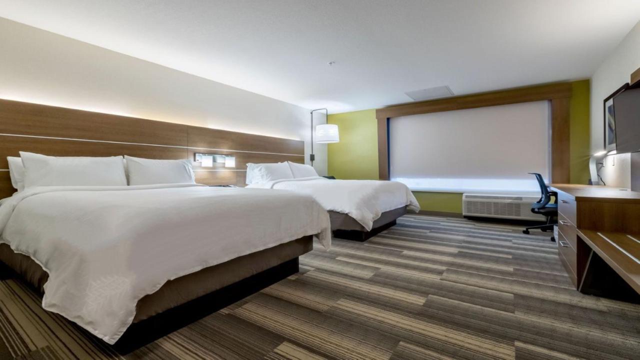 Other Room with two Beds - Non-Smoking at Holiday Inn Express & Suites Marion, an IHG Hotel
