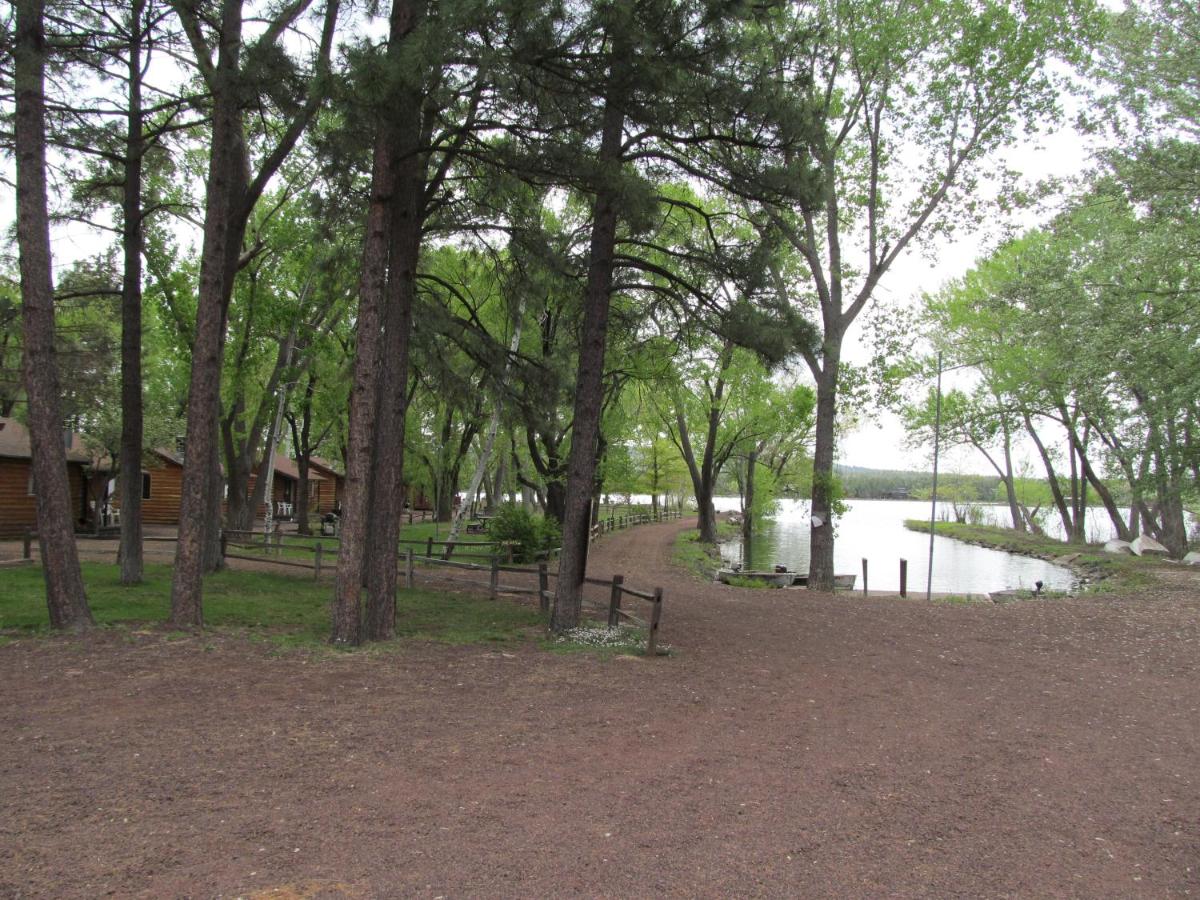 | Lazy Oaks Resort