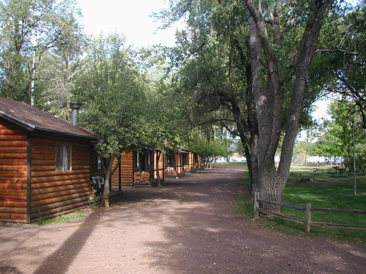 | Lazy Oaks Resort