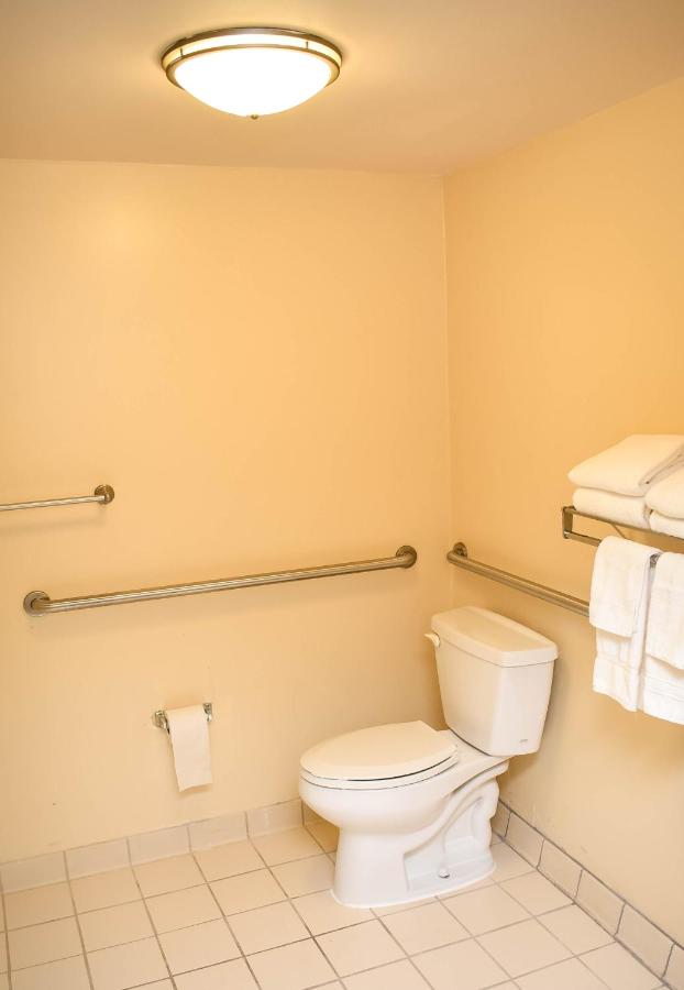 Double Room - Mobility Access/Non-Smoking at Park Inn by Radisson, Columbus State University Area