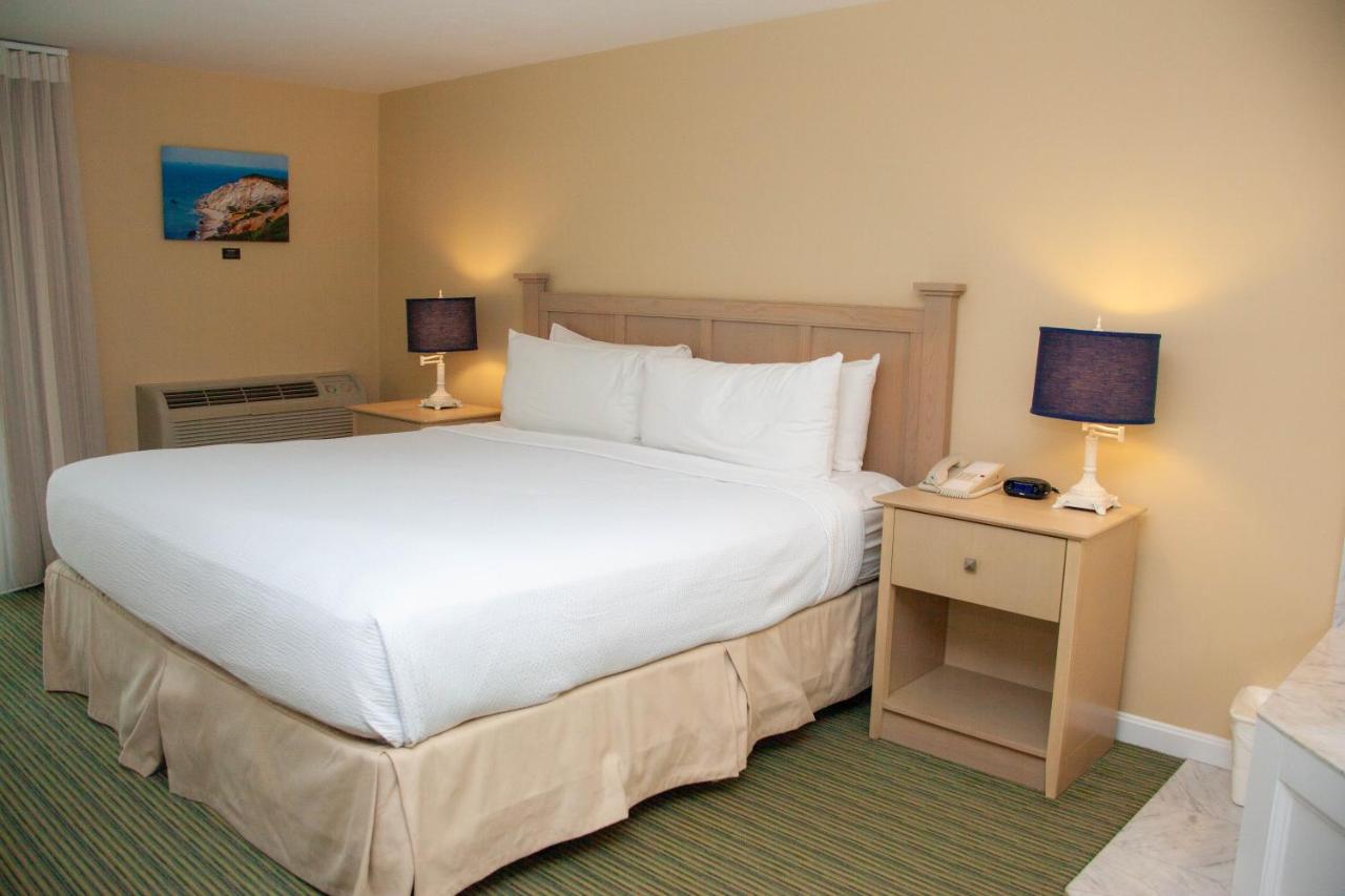 | InnSeason Resorts Surfside