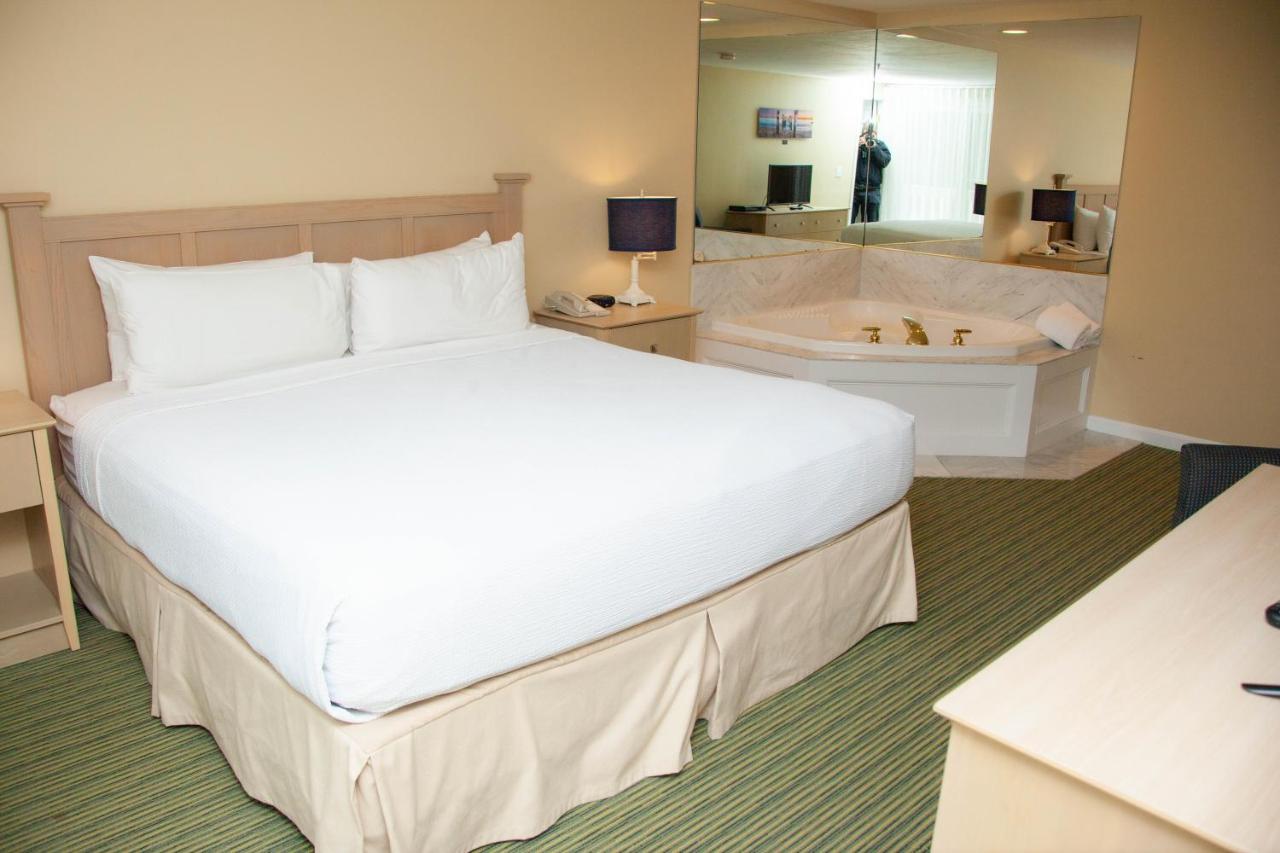 | InnSeason Resorts Surfside