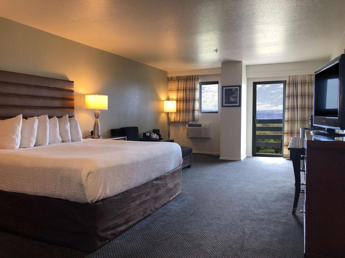  | SureStay Plus Hotel by Best Western Gold Beach