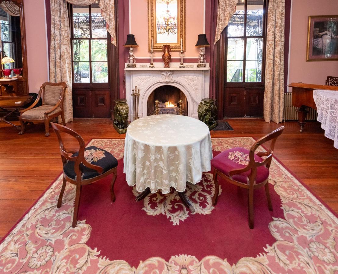 | Faunbrook Bed & Breakfast