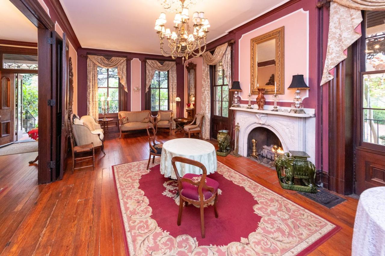 | Faunbrook Bed & Breakfast