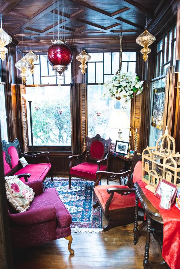 | Faunbrook Bed & Breakfast