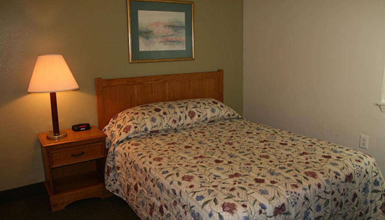  | Affordable Suites Lexington
