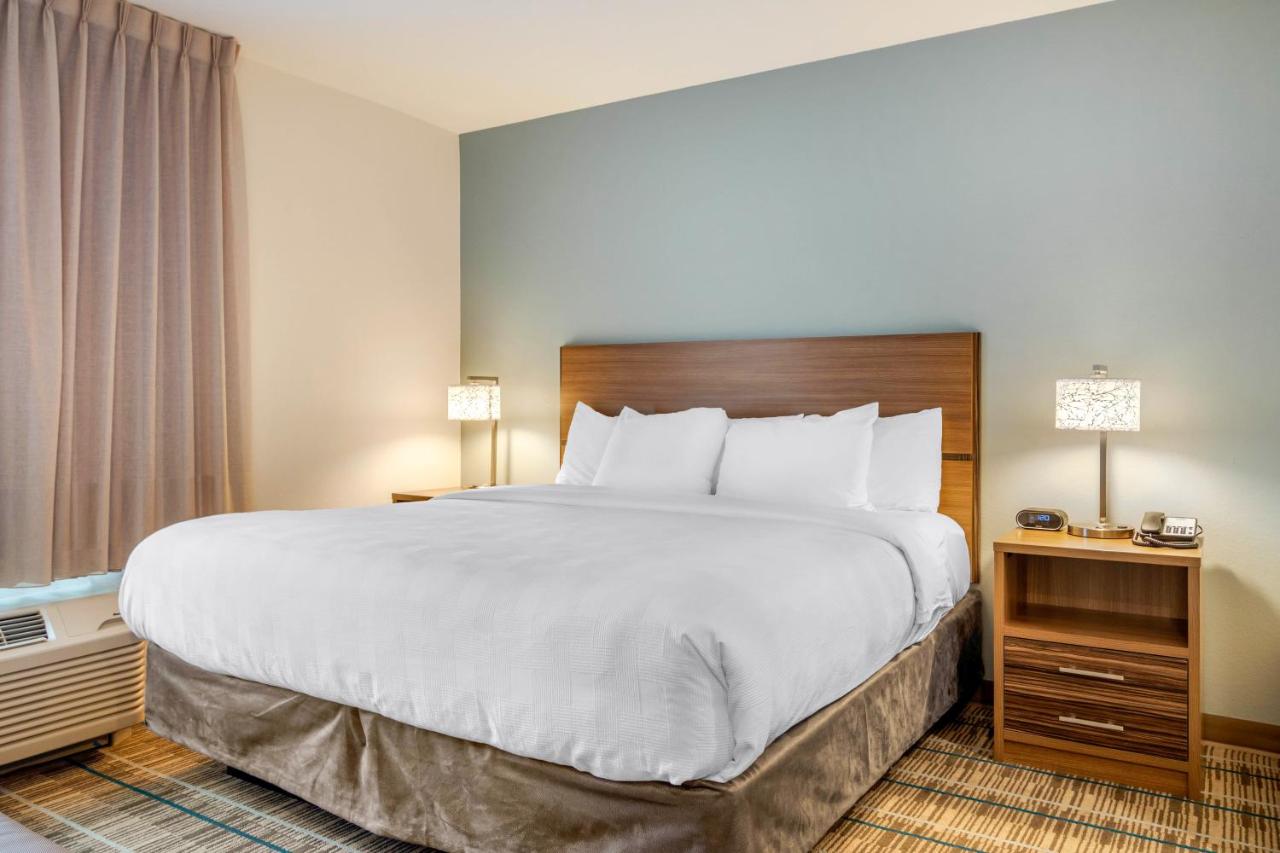 Efficiency King Suite with Hearing Accessible - Accessible/Non-Smoking at MainStay Suites Newnan Atlanta South