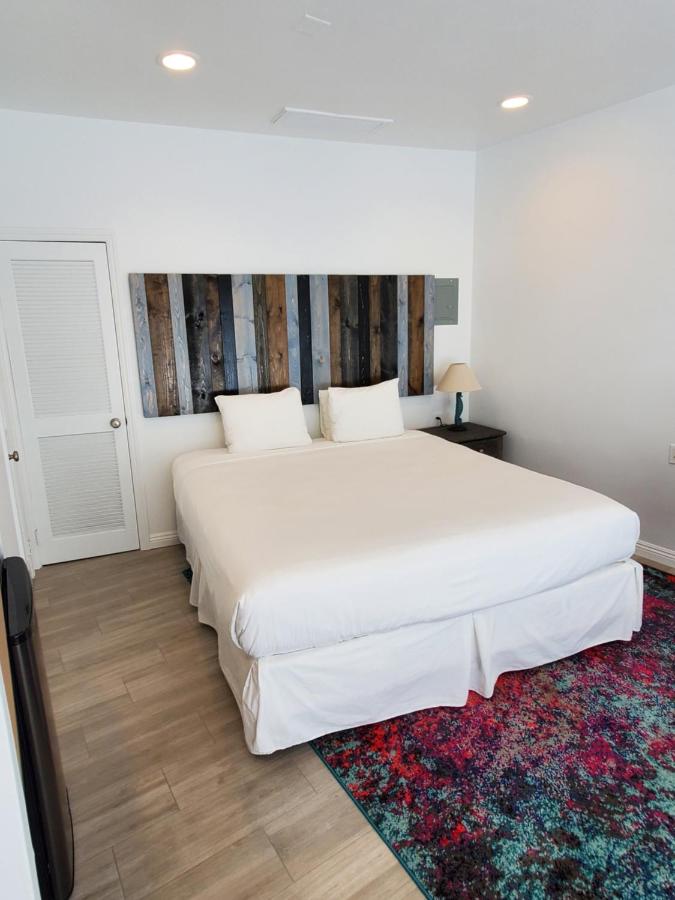 Ocean Front Studio at Sea Horse Resort