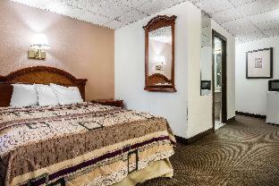 Room #34662932 at Quality Inn & Suites Binghamton Vestal