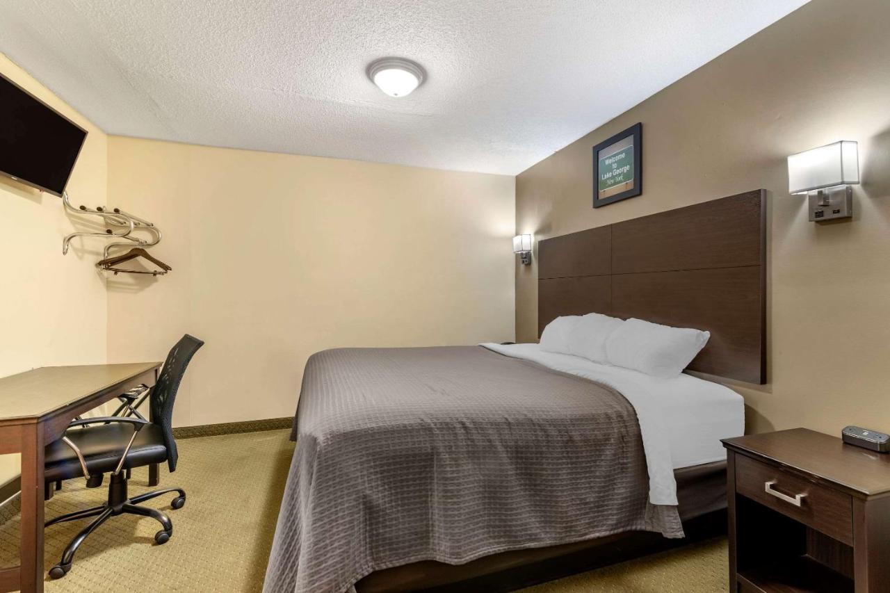 | Rodeway Inn Lake George Outlets