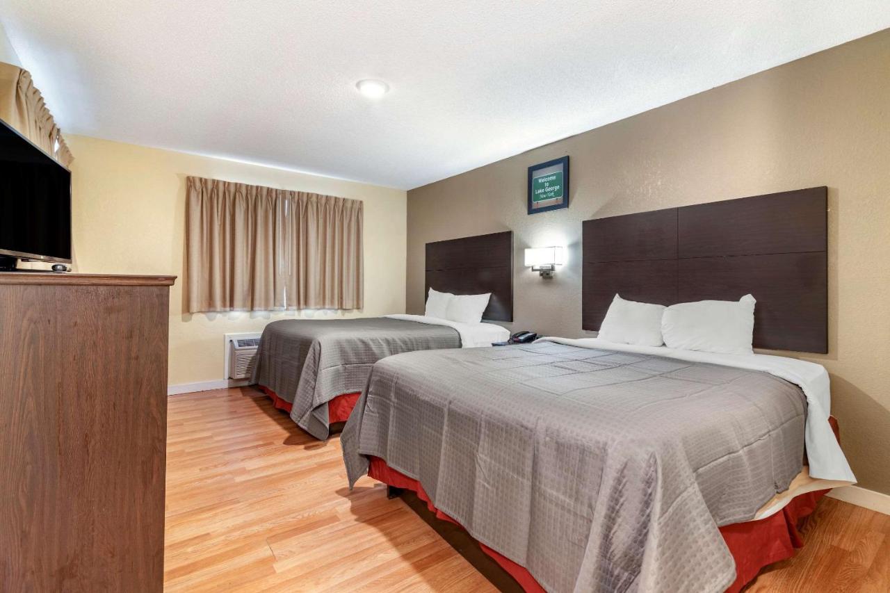 | Rodeway Inn Lake George Outlets