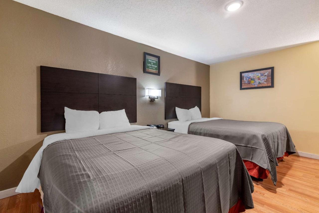 | Rodeway Inn Lake George Outlets