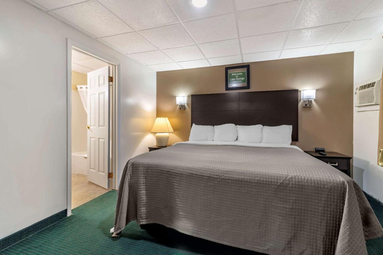 | Rodeway Inn Lake George Outlets