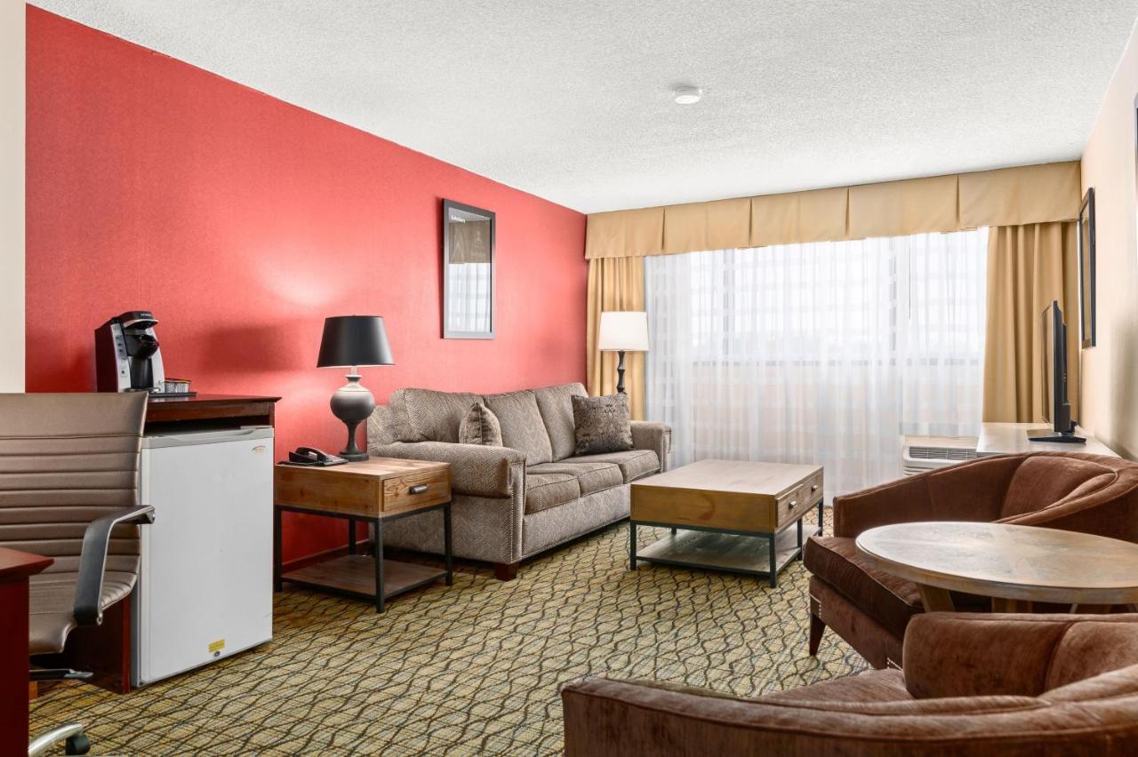  | Holiday Inn Johnson City, an IHG Hotel