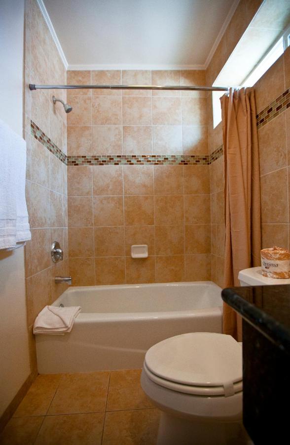 Double Room with Two Double Beds at Dunes Inn Sunset