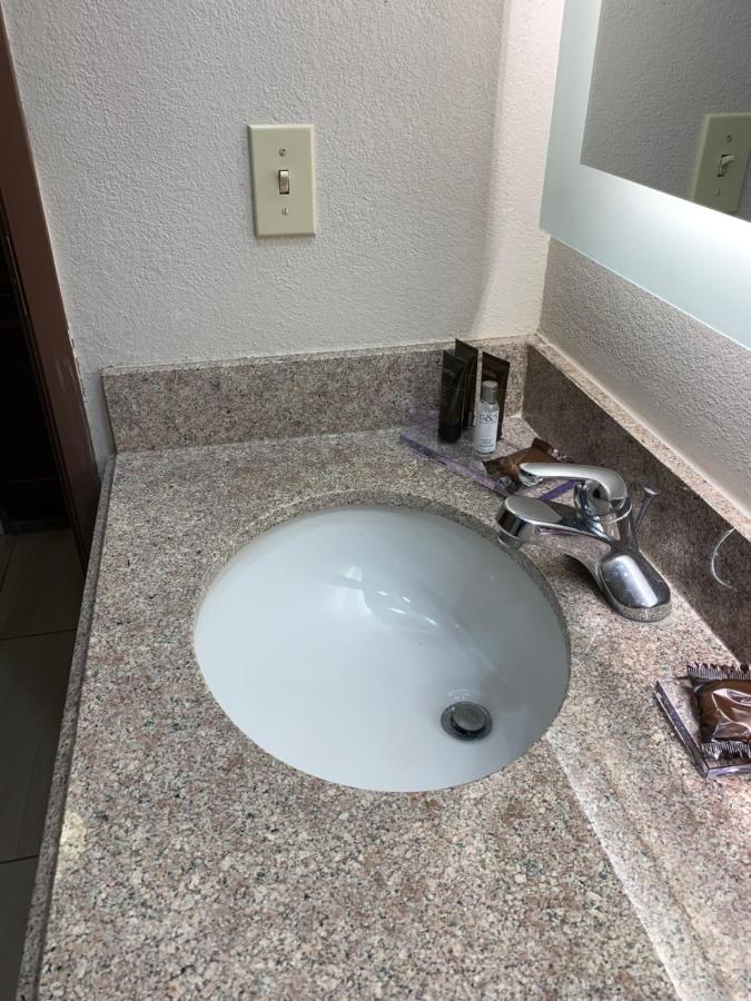 1 King Bed, Studio, Mobility/Hearing Impaired Accessible Suite, Non-Smoking at Wingate by Wyndham Brighton
