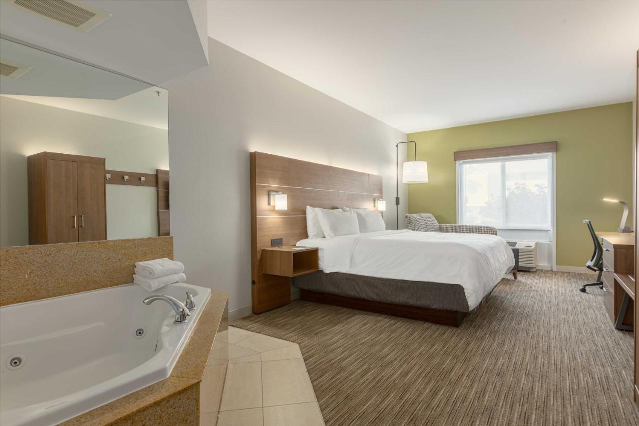 | Holiday Inn Express Hotel & Suites Binghamton University-Vestal, an IHG Hotel
