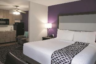 Room #46625829 at La Quinta Inn & Suites by Wyndham Pharr North McAllen