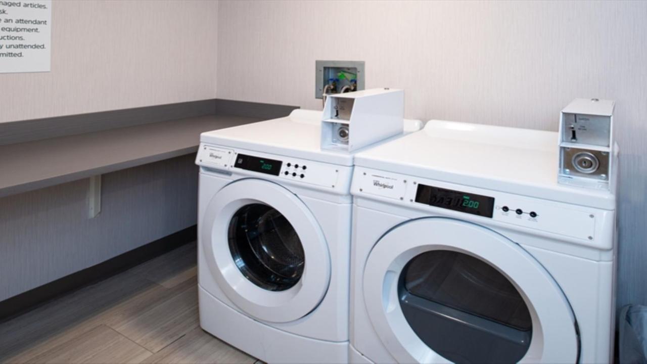 | Holiday Inn Express Cincinnati West, an IHG Hotel
