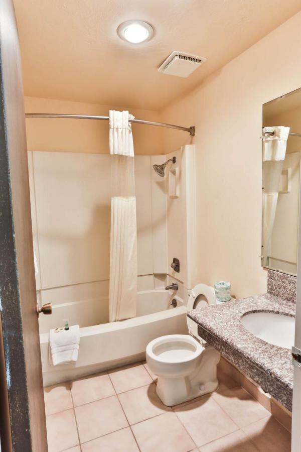 | Country Inn Beaver Utah
