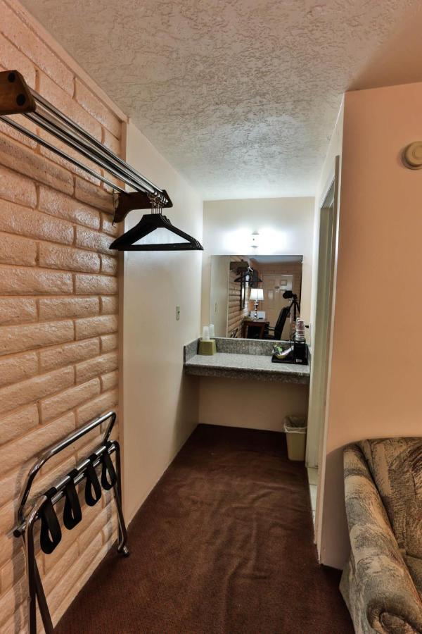  | Country Inn Beaver Utah