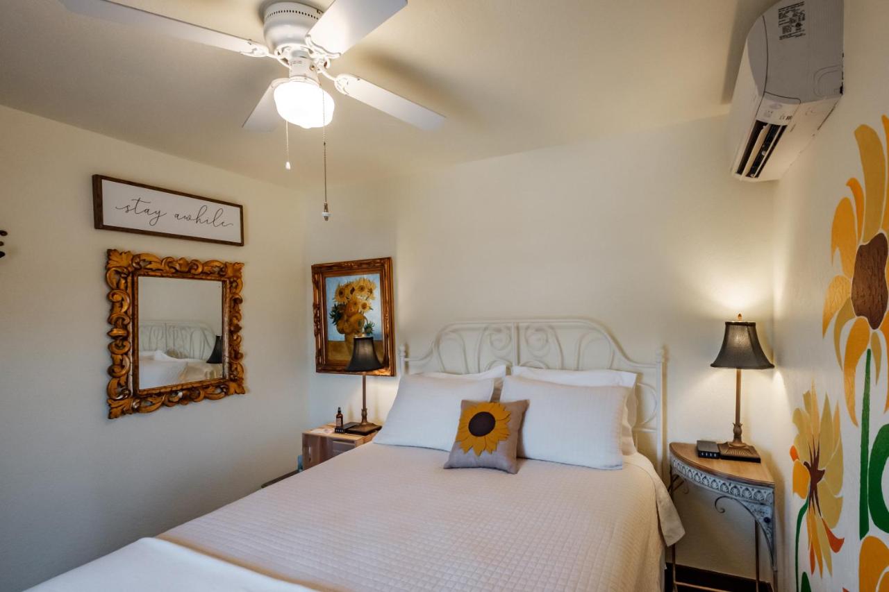  | MaMere's Guest House