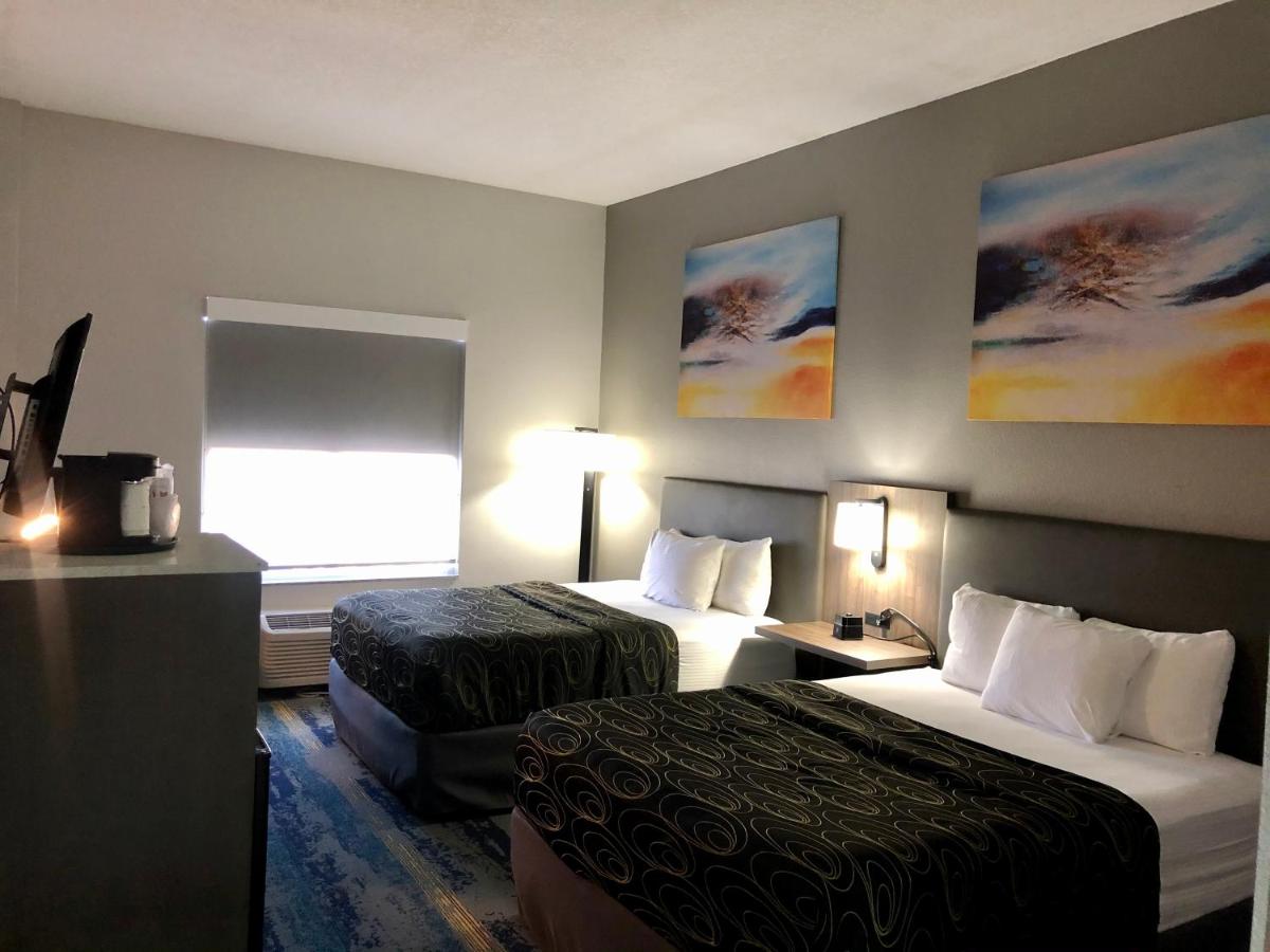 Queen Room with Two Queen Beds - Mobility Access/Non-Smoking at La Quinta Inn & Suites by Wyndham Tampa Central