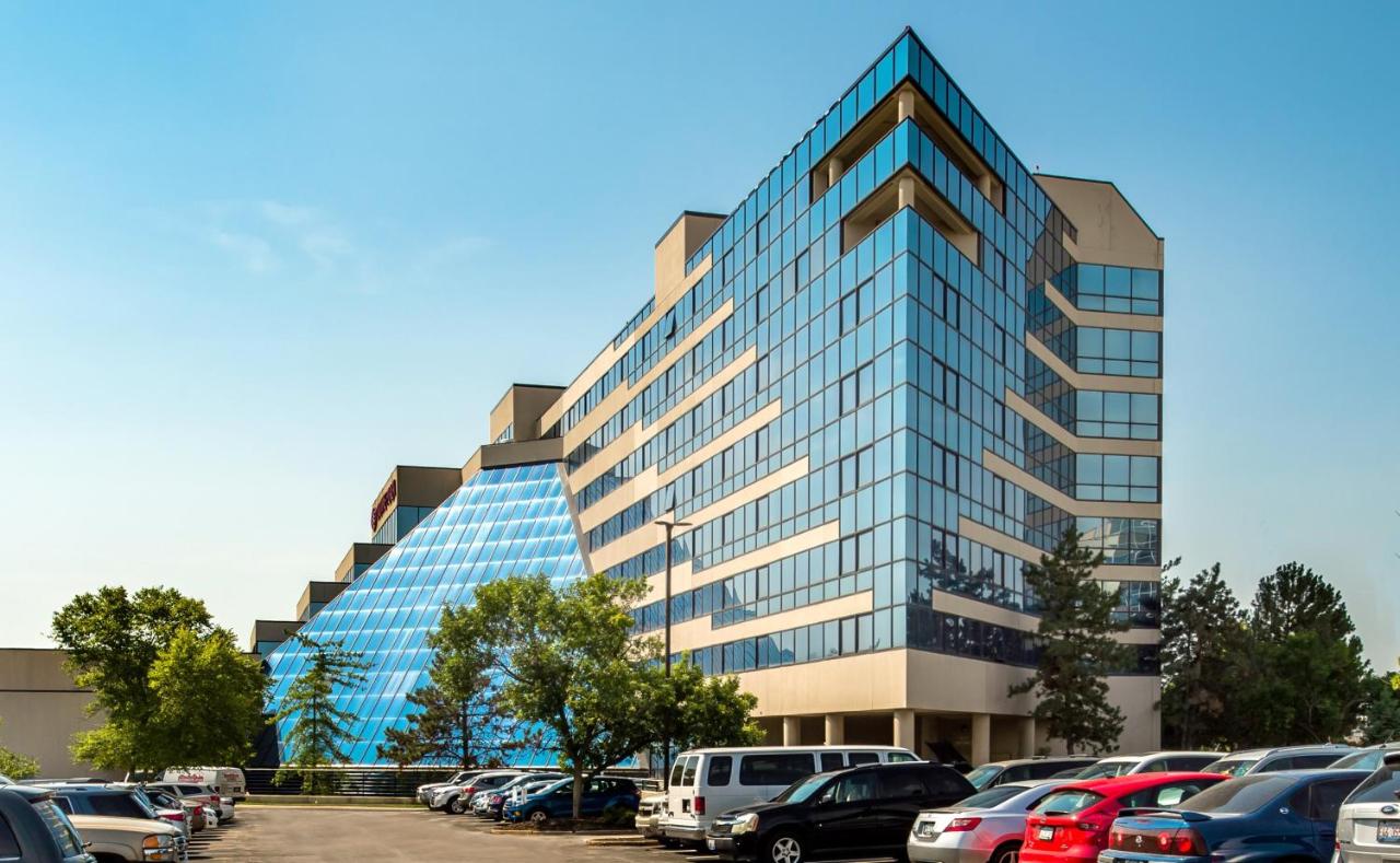 | Crowne Plaza Hotel St. Louis Airport, an IHG Hotel