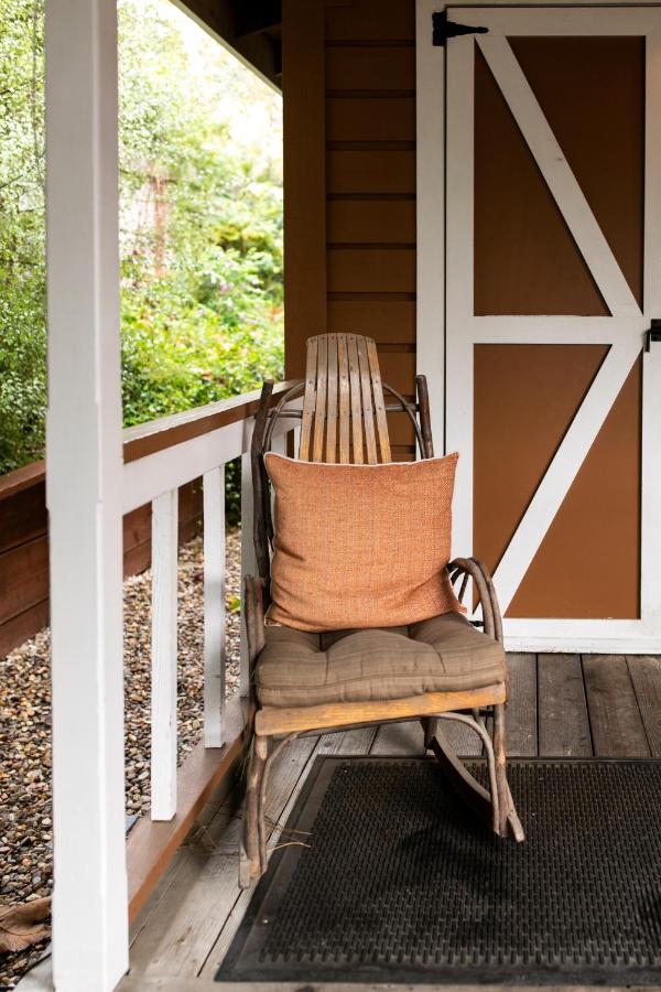 | J Patrick Inn