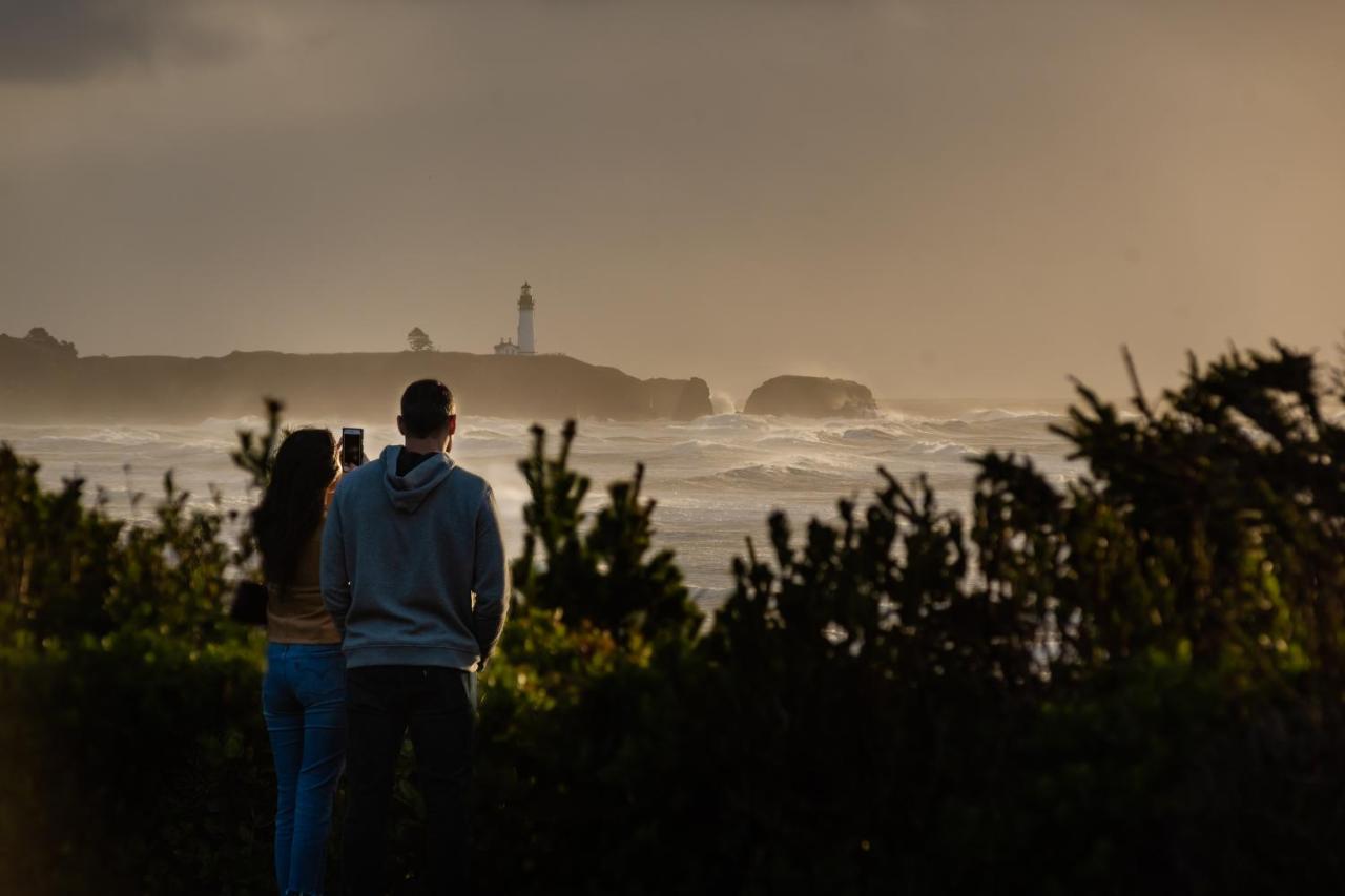  | Moolack Shores Inn