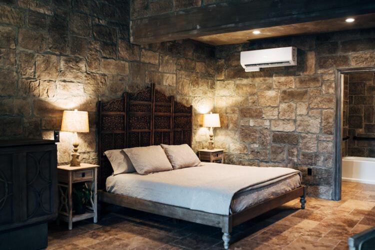  | The Inn at Zaca Creek