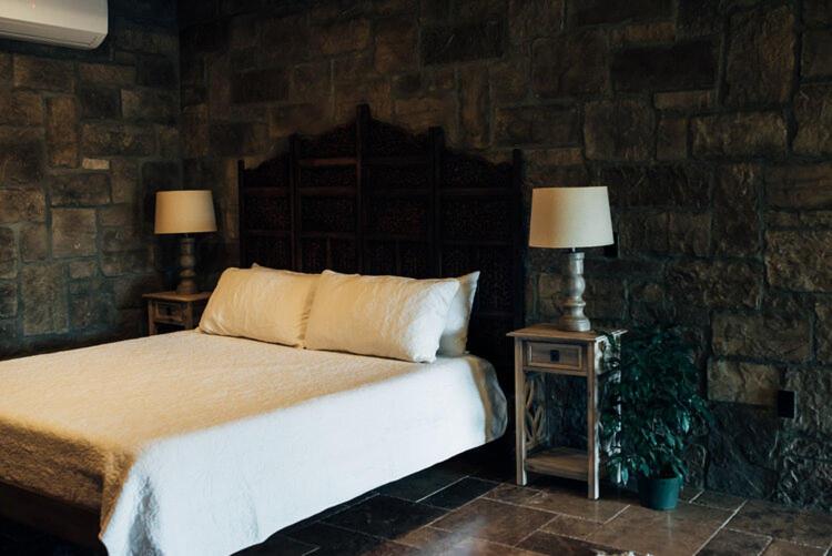 | The Inn at Zaca Creek